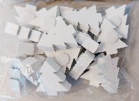 Tannenbaum Streudeko weiss 49258 mit Klebepunkt 2x0,5x2,5cm Holz